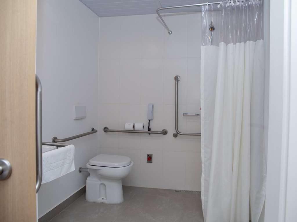 Ibis Budget Campinas Aquidaban Esterno foto