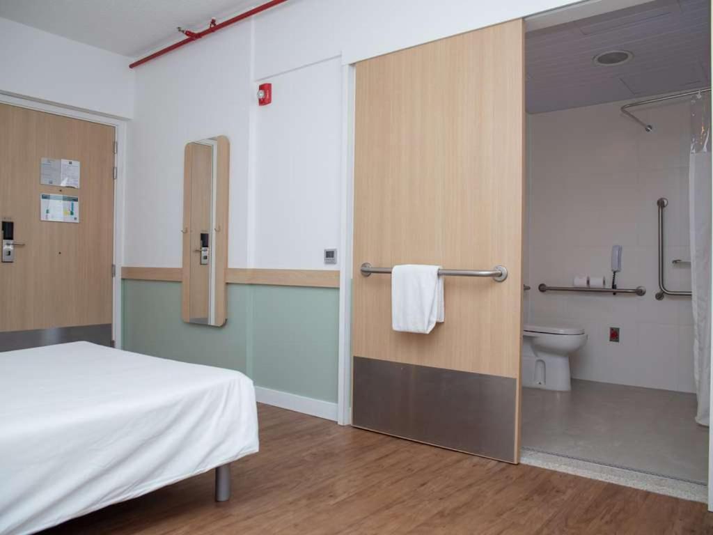 Ibis Budget Campinas Aquidaban Esterno foto