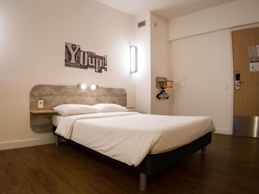 Ibis Budget Campinas Aquidaban Esterno foto